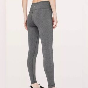 Lululemon Women’s Wunder Under Low-Rise Tight Luxtreme  Leggings size 4